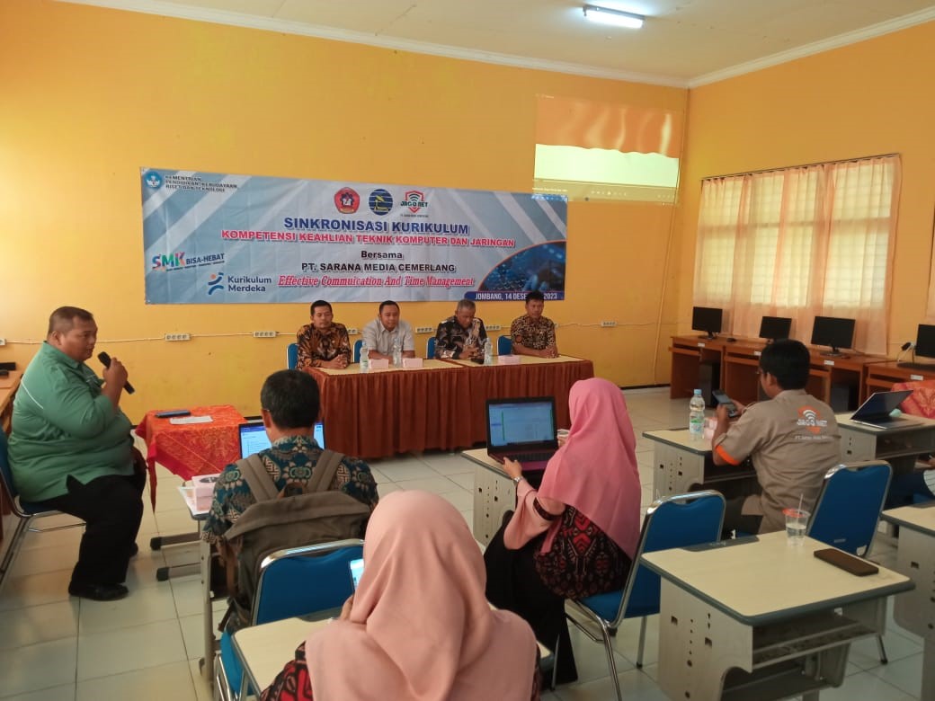 SMK Jaringan di Jawa Timur dengan Kurikulum Berbasis Kompetensi